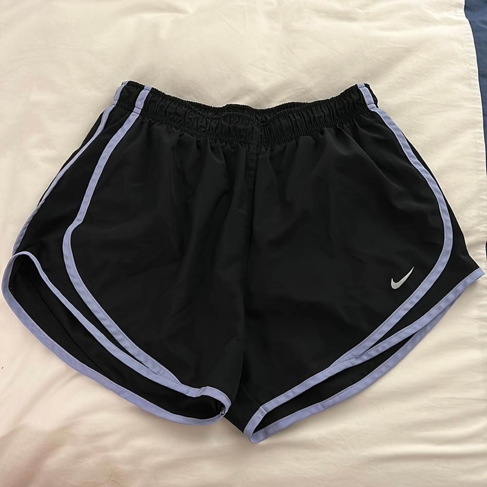 Women’s Nike tempo shorts